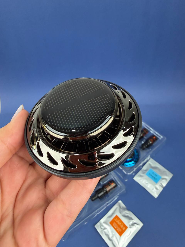 خوشبو کننده خورشیدی ماشین اورجینال JIN GE مدل JG-009 (پخش عطر چرخان) | کد K10002